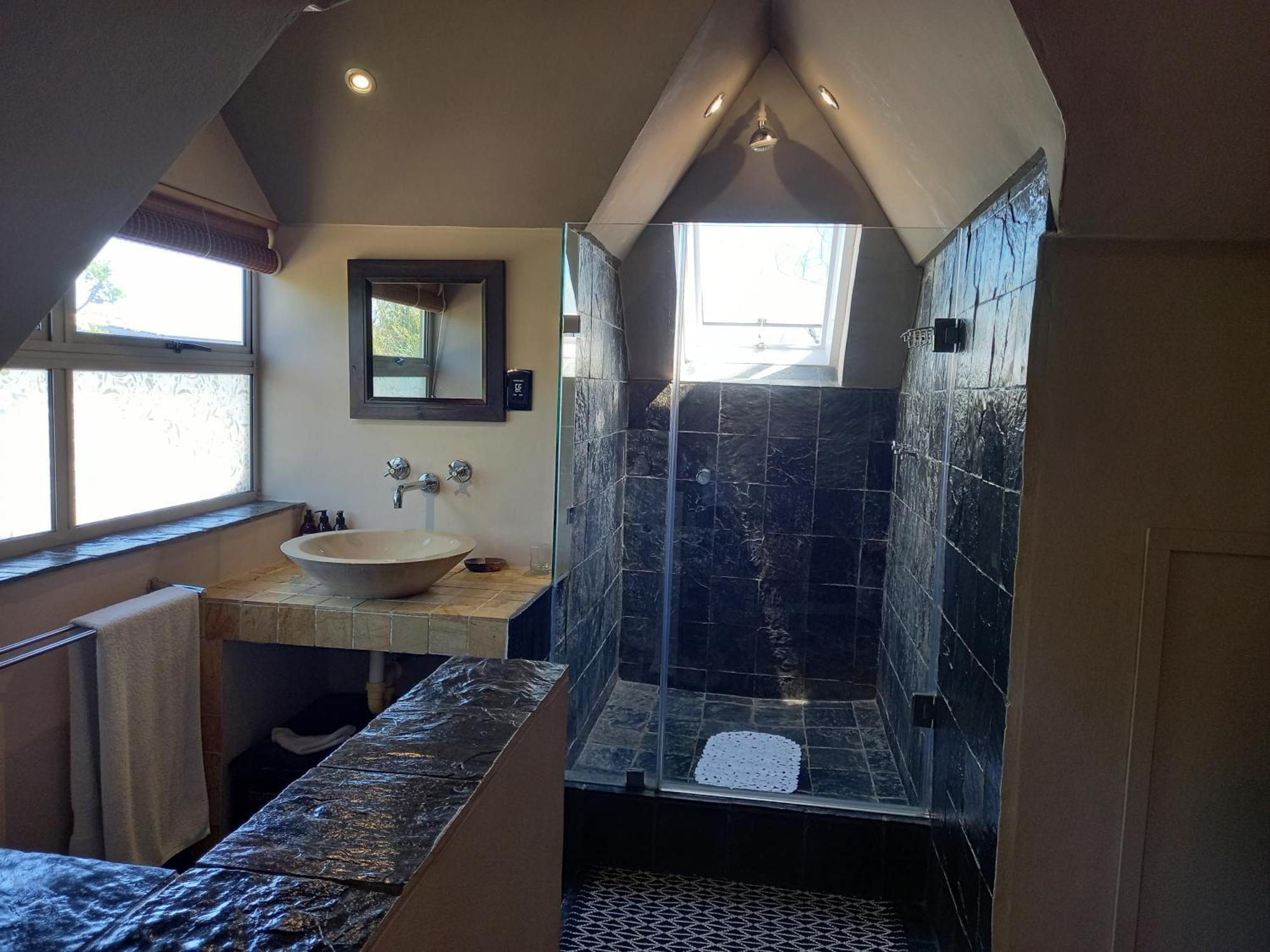 Mandalay Beach Guest House Bloubergstrand Exteriör bild